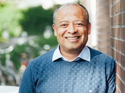 (c) Dennis Williamson