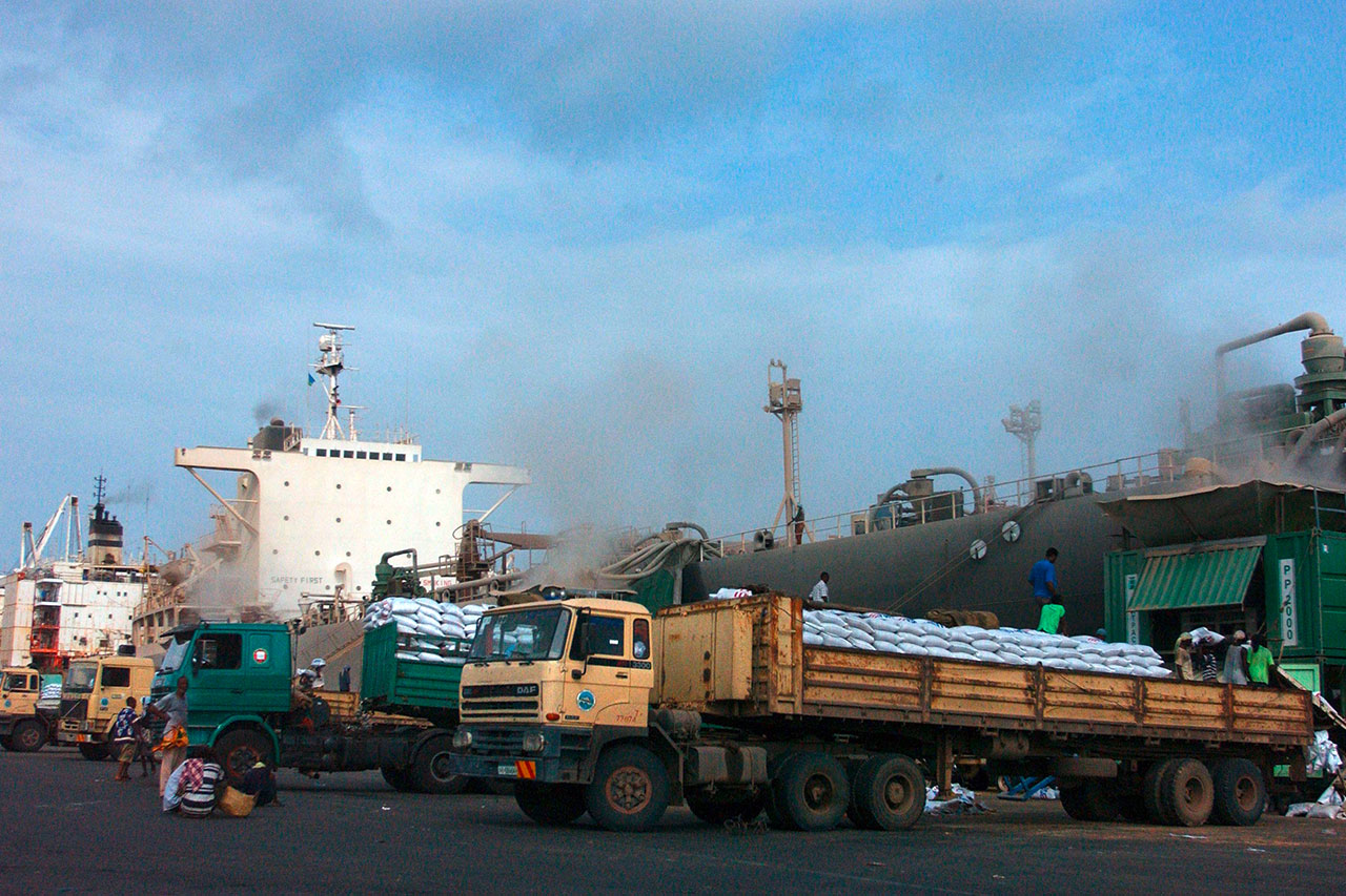 Commercial port of Djibouti. Photo: dpa Picture-Alliance