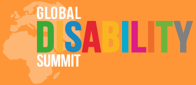 Das bunte Logo des Global Disability Summit zeigt den Schriftzug mit einer Weltkarte im Hintergrund auf orangefarbenem Grund.